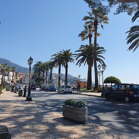 Casa Alexandra Appartement Rapallo Buitenkant foto